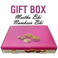 Haldiram's Meetha Bhi Namkeen Bhi Gift Box 1kg - Spice Village