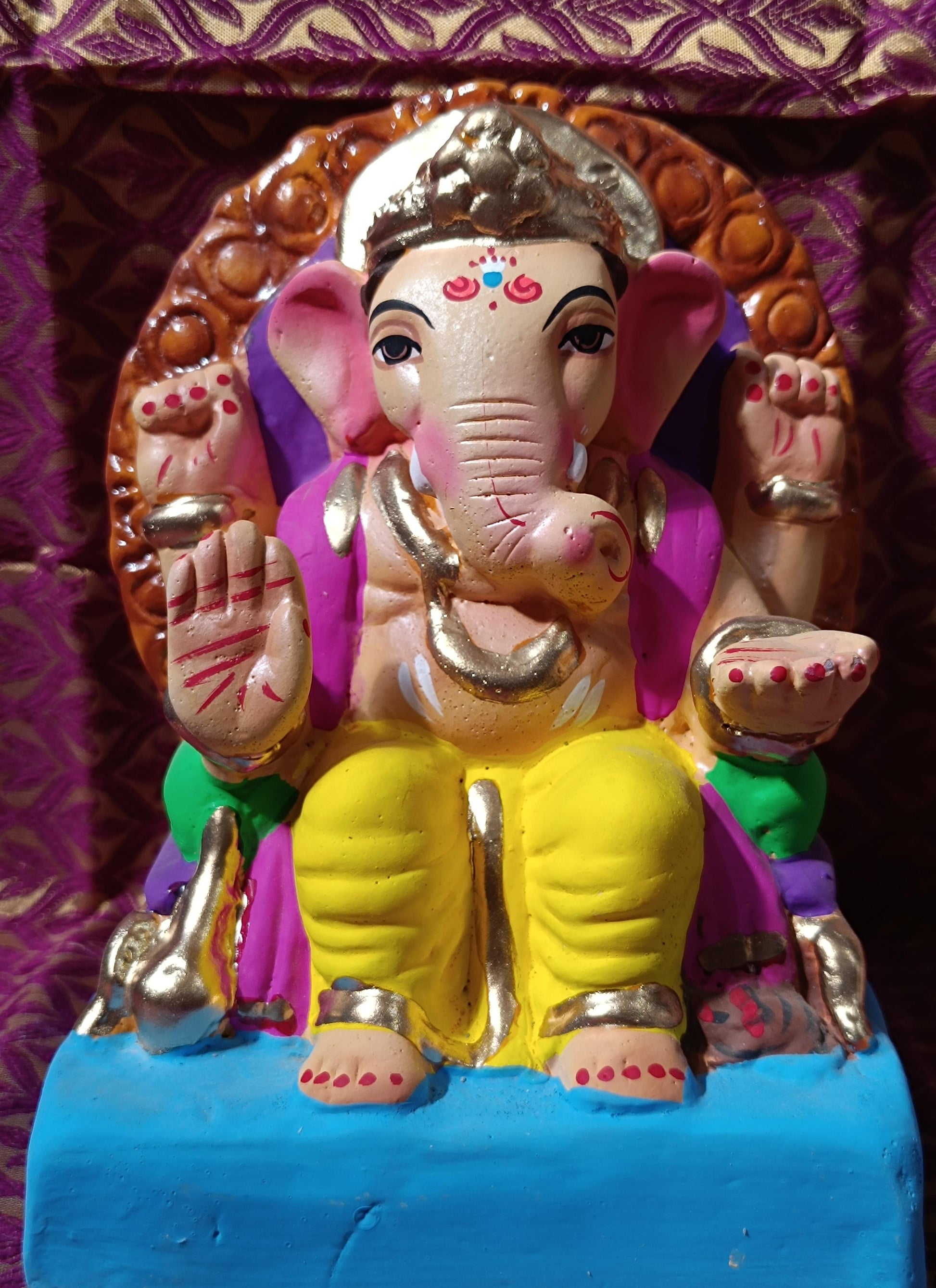 Ganesh Idol 6"  Home Visarjan Kacchi Mitti Ganesh (Eco Friendly -04) (COLOURED) - Assorted Colour - Only Berlin same day delivery - Spice Village
